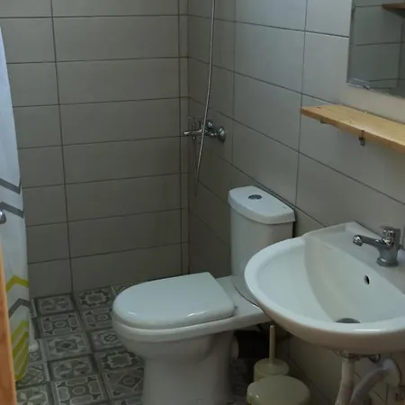 Orange Tree Garden Apartment *