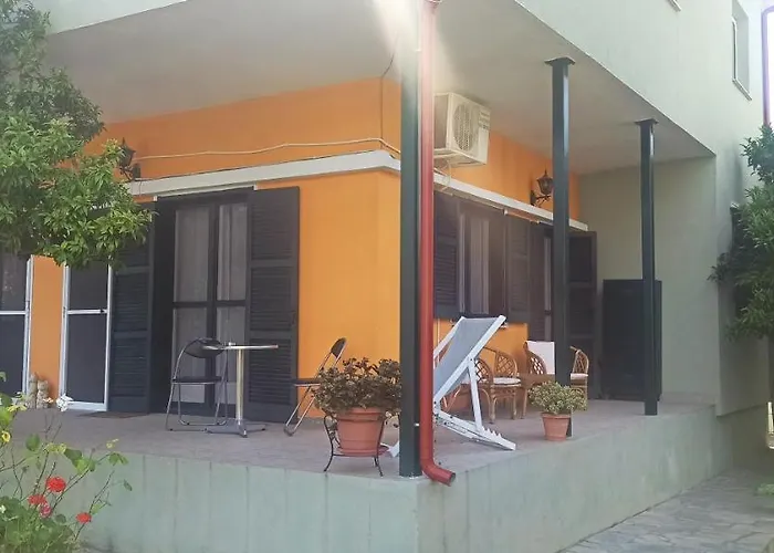 Апартаменты Orange Tree Garden *